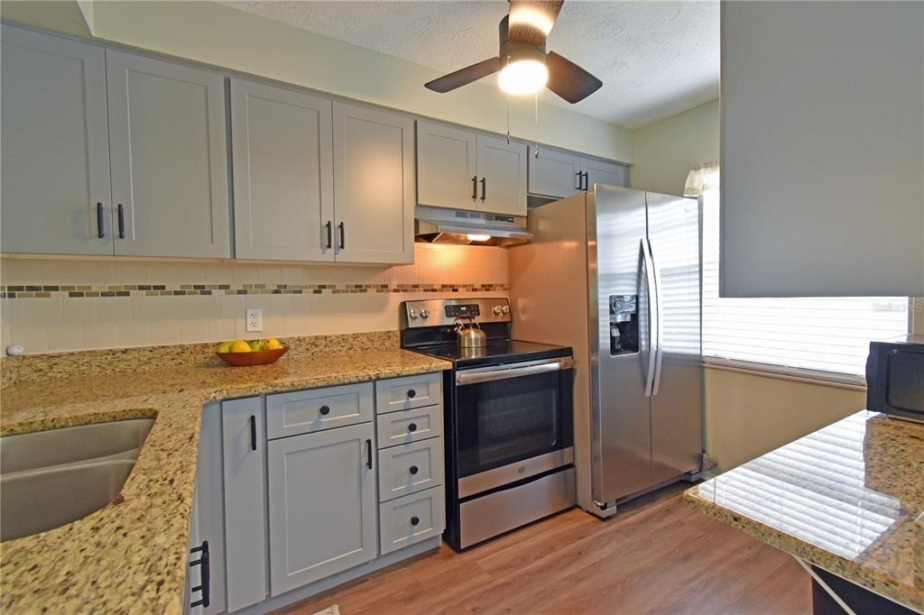 3683 Trophy Boulevard - Photo 6