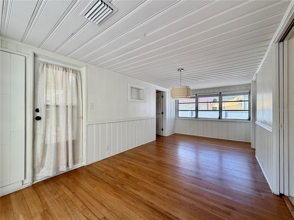 4628 Dr Martin Luther King Jr Street N - Photo 16