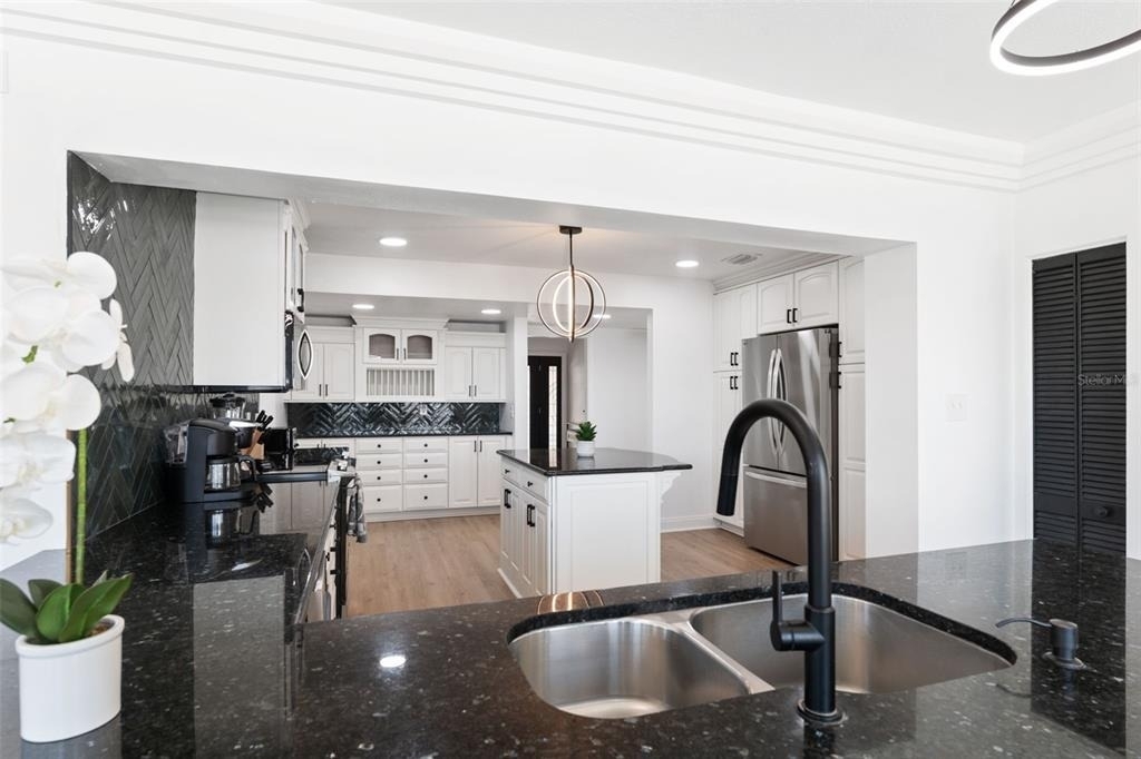 900 79th Street S - Photo 8