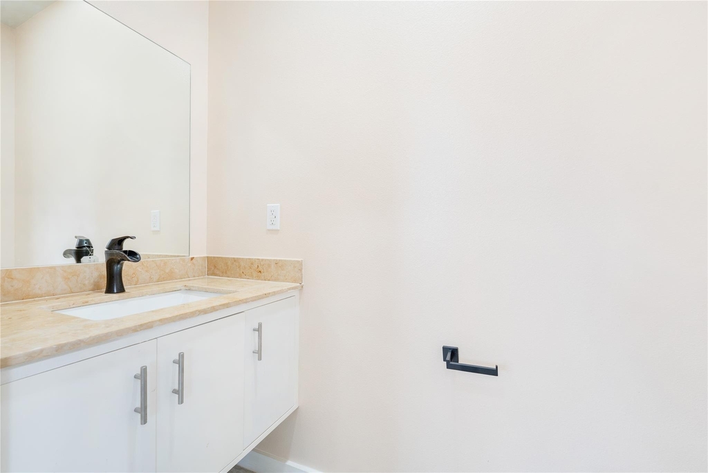 6809 Fairway - Photo 22