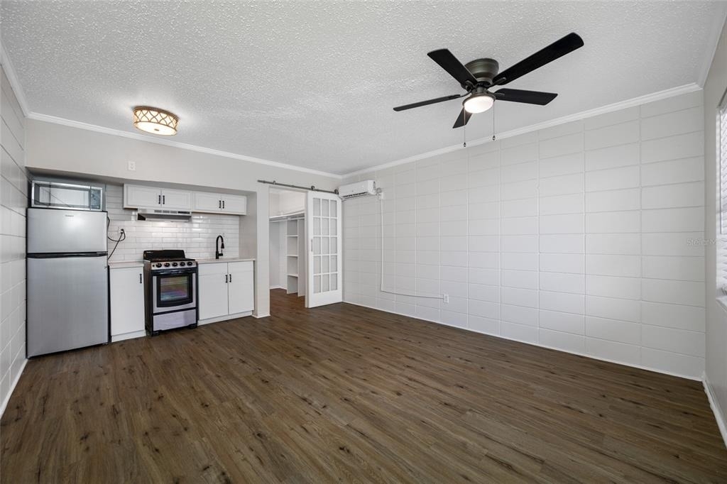 425 2nd Street N - Photo 18