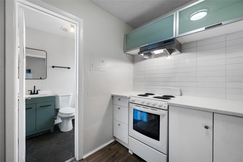 425 2nd Street N - Photo 8