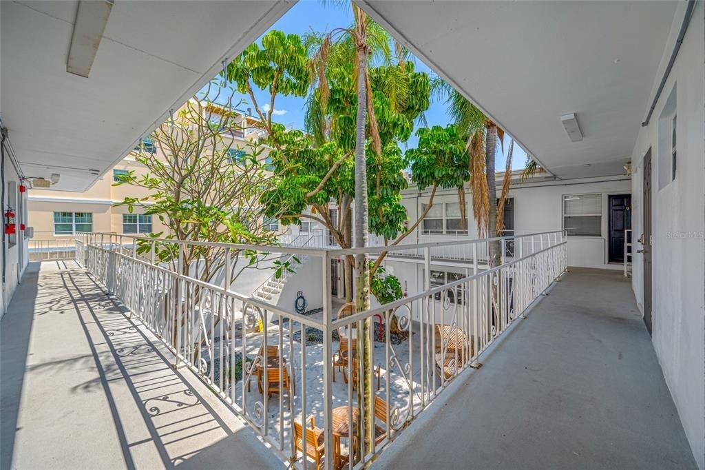 425 2nd Street N - Photo 5