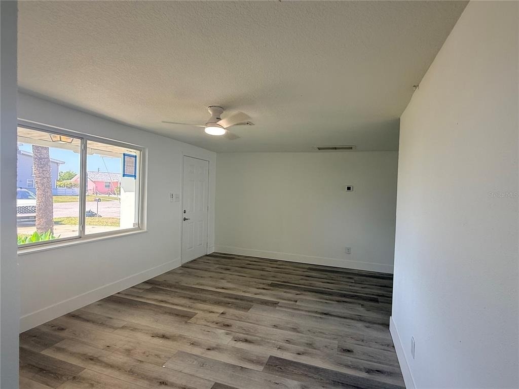13428 Neptune Drive - Photo 7