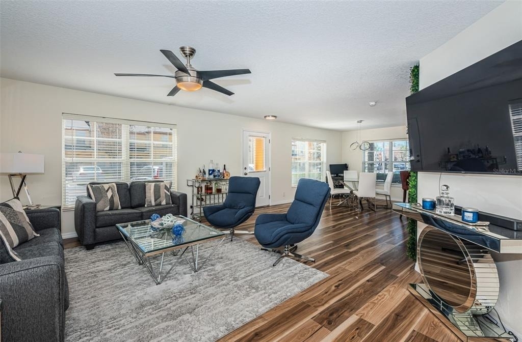 3876 Island Way - Photo 6