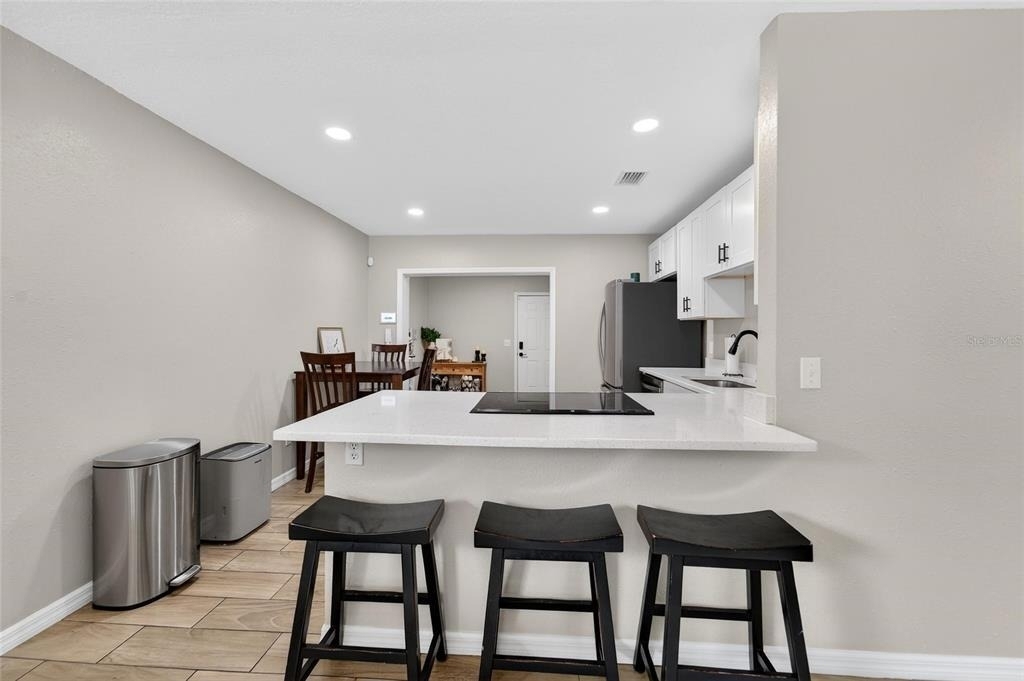 5502 Peach Avenue - Photo 17