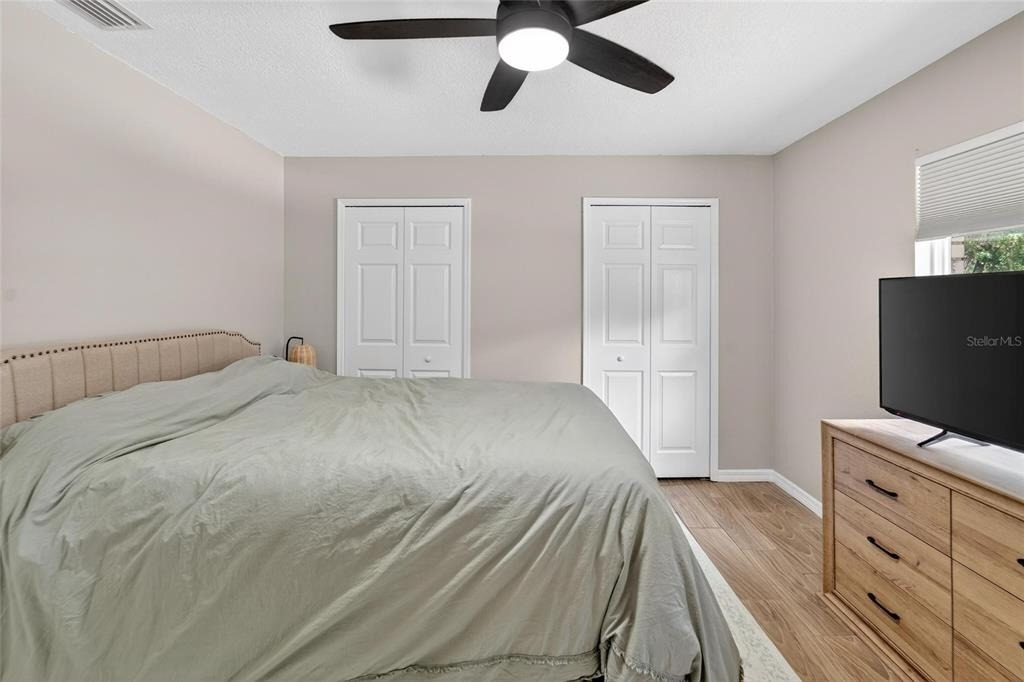 5502 Peach Avenue - Photo 26