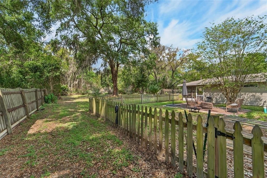 5502 Peach Avenue - Photo 44