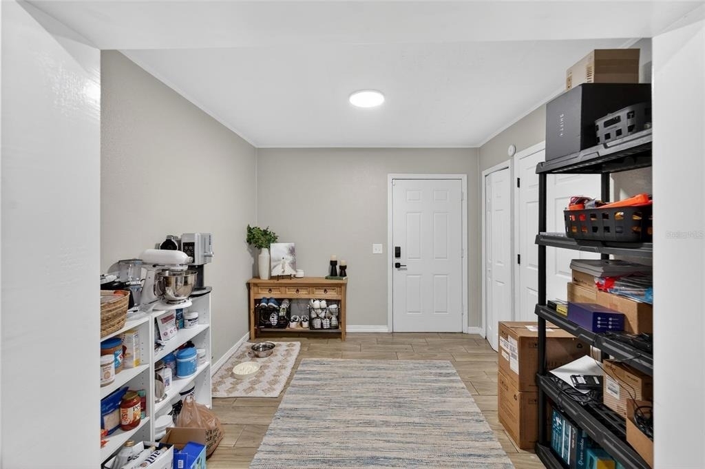 5502 Peach Avenue - Photo 23