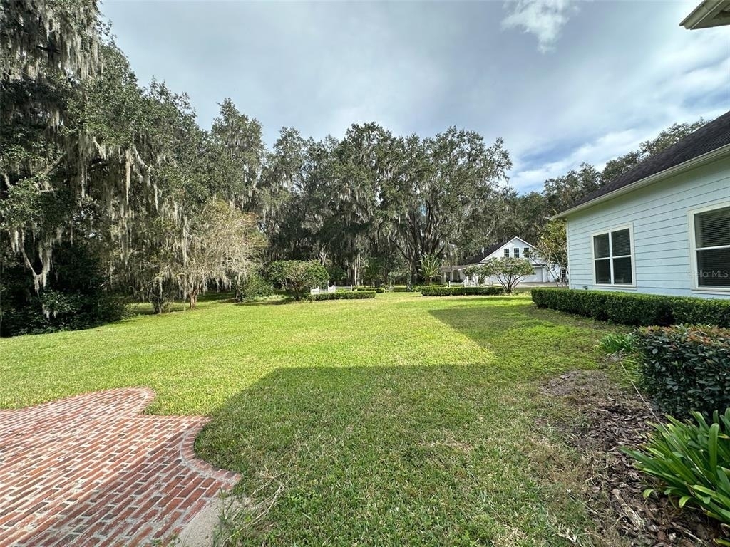 6425 Nw 202nd Place - Photo 70