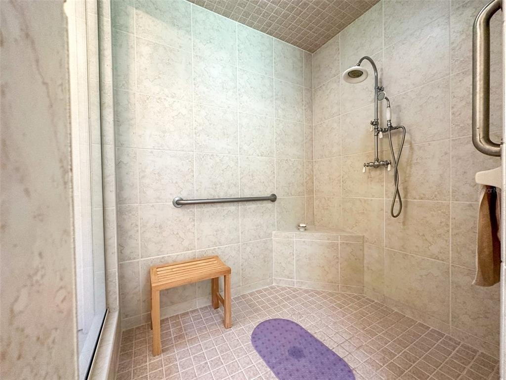 6425 Nw 202nd Place - Photo 39