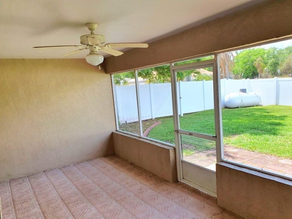 4031 Santa Barbara Drive - Photo 23