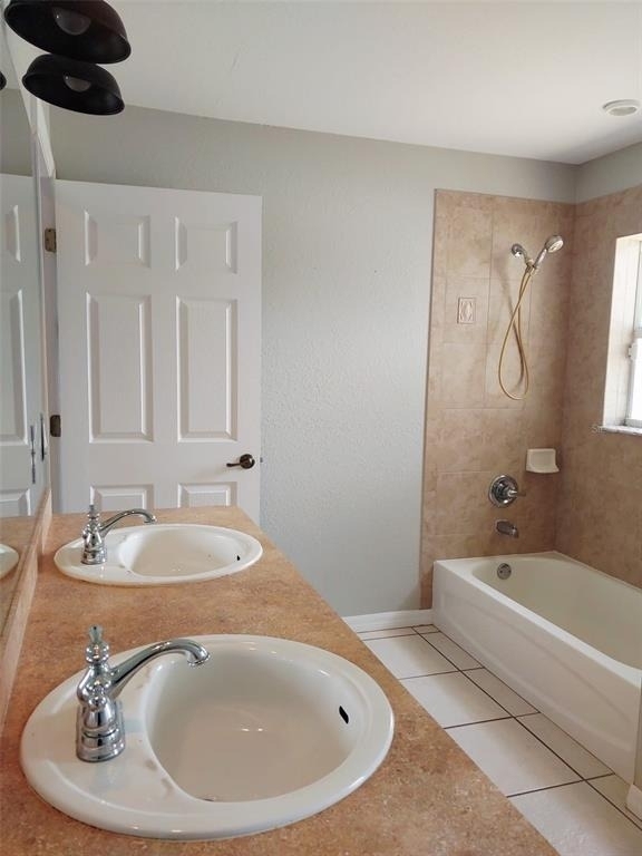 4031 Santa Barbara Drive - Photo 30