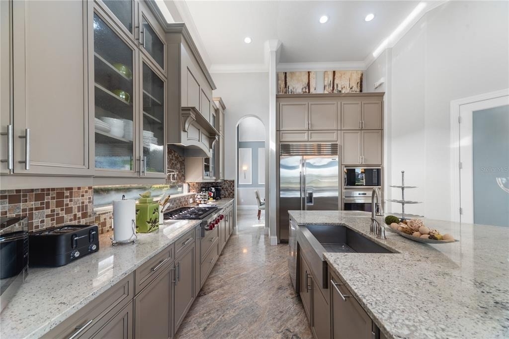 4326 Isabella Circle - Photo 2