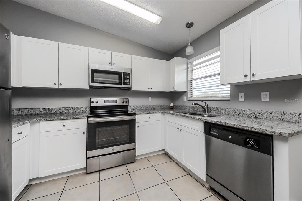 211 Cobalt Drive - Photo 5