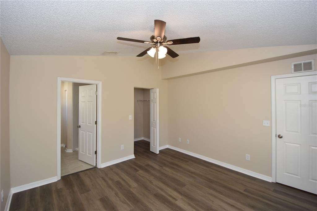 6 Seckel Court - Photo 27