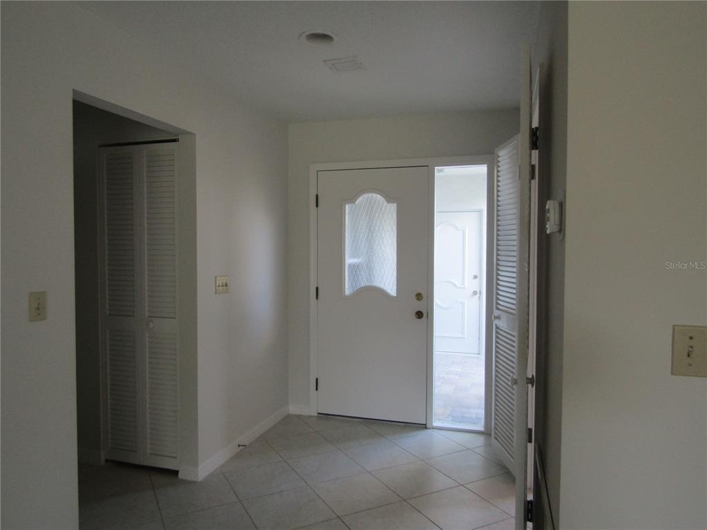 3010 Ringwood Meadow - Photo 2