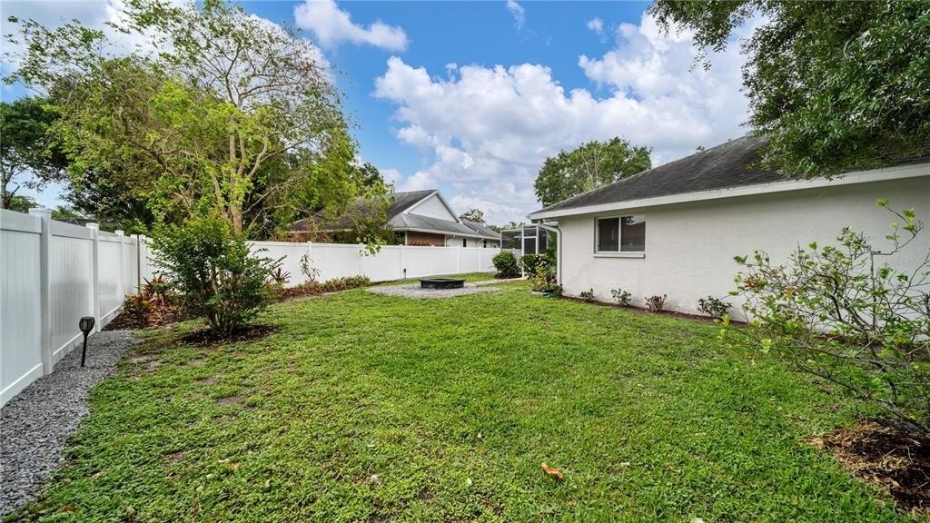 5219 Inverness Drive - Photo 2