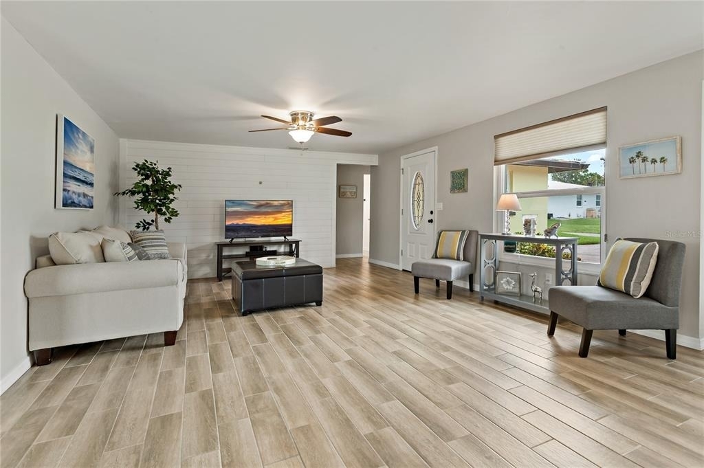 1675 Blakemore Lane - Photo 8