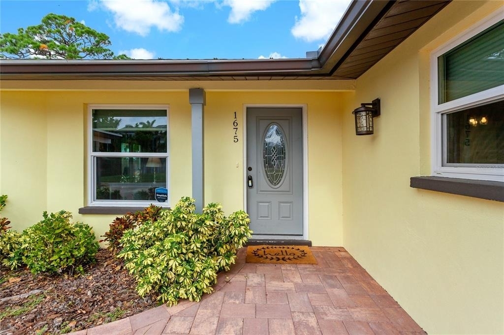 1675 Blakemore Lane - Photo 1