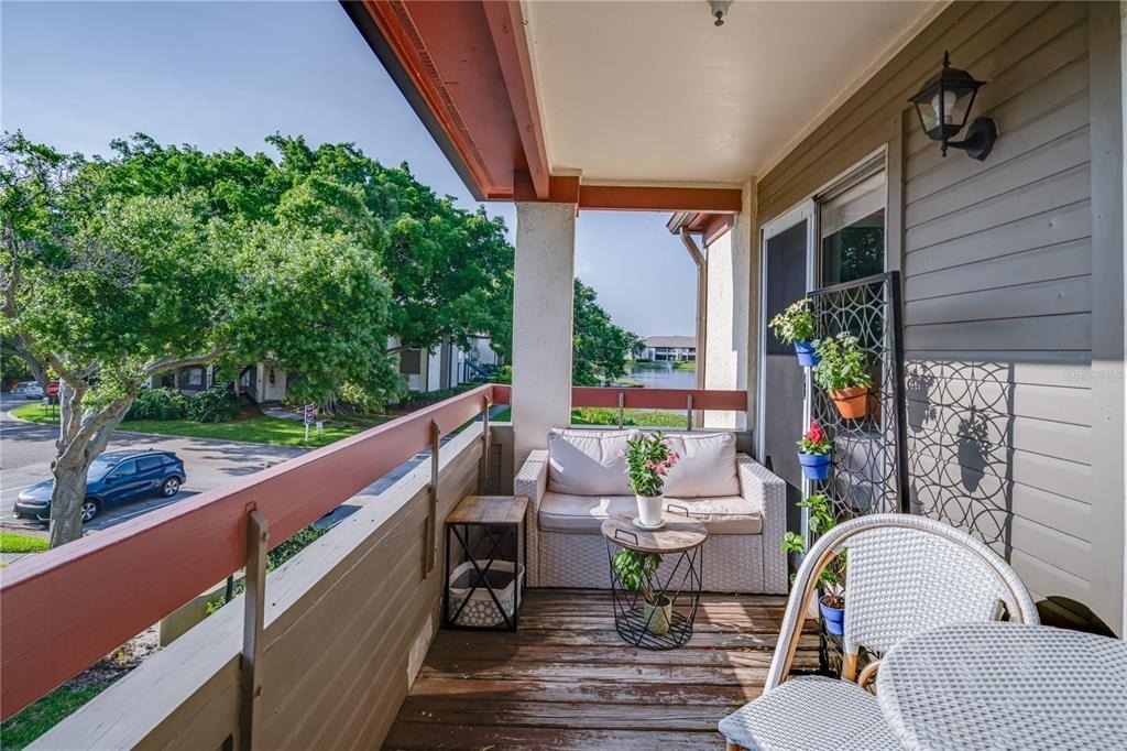 10263 Gandy Boulevard N - Photo 9