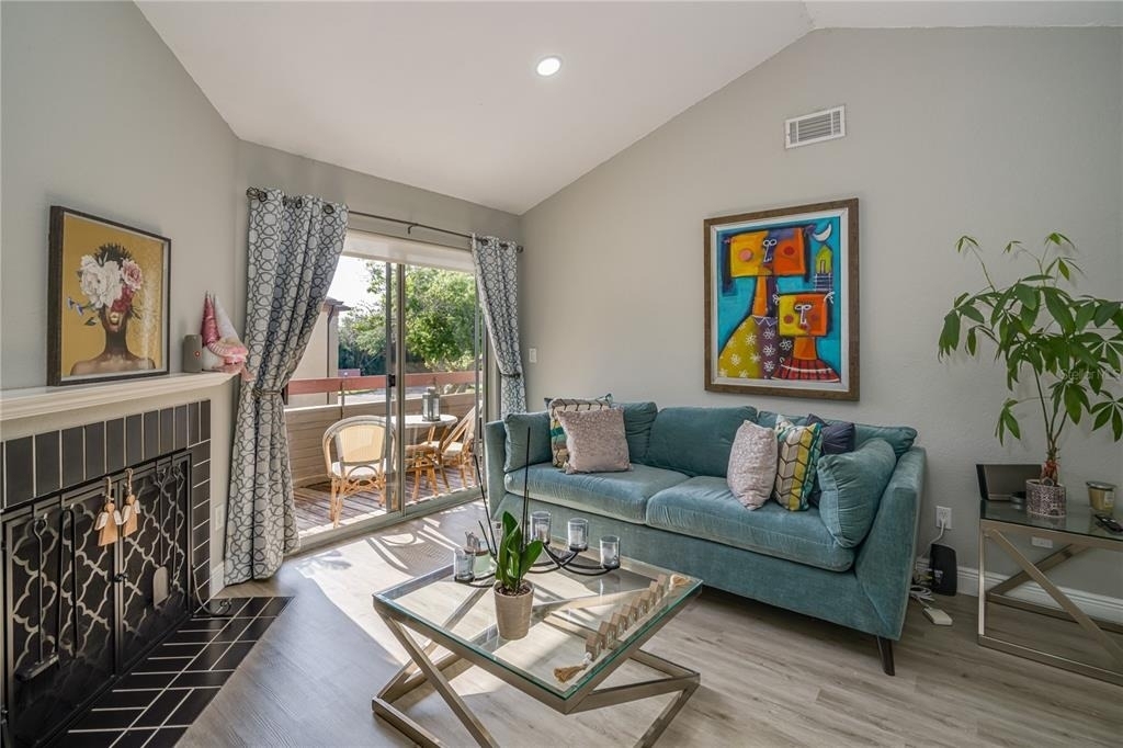 10263 Gandy Boulevard N - Photo 7