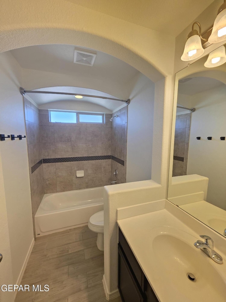 7517 Red Cedar Drive - Photo 18
