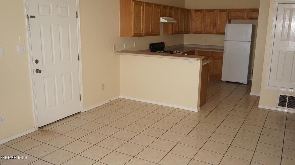 8909 Herbert Street - Photo 5
