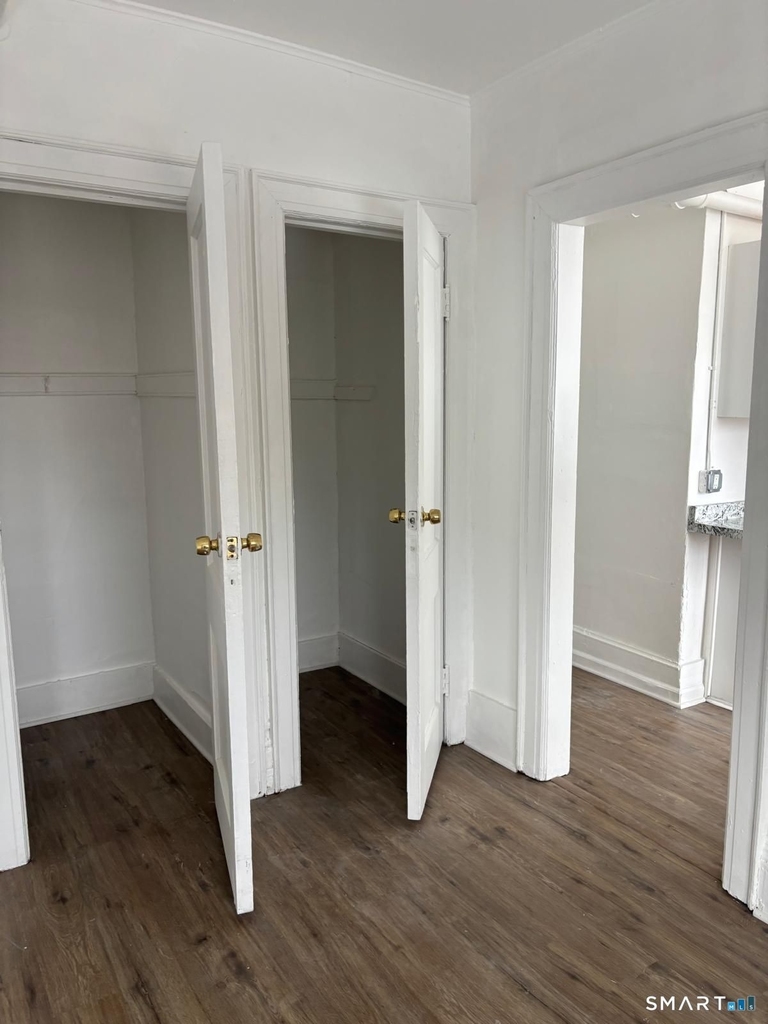 32 Pequonnock Street - Photo 2