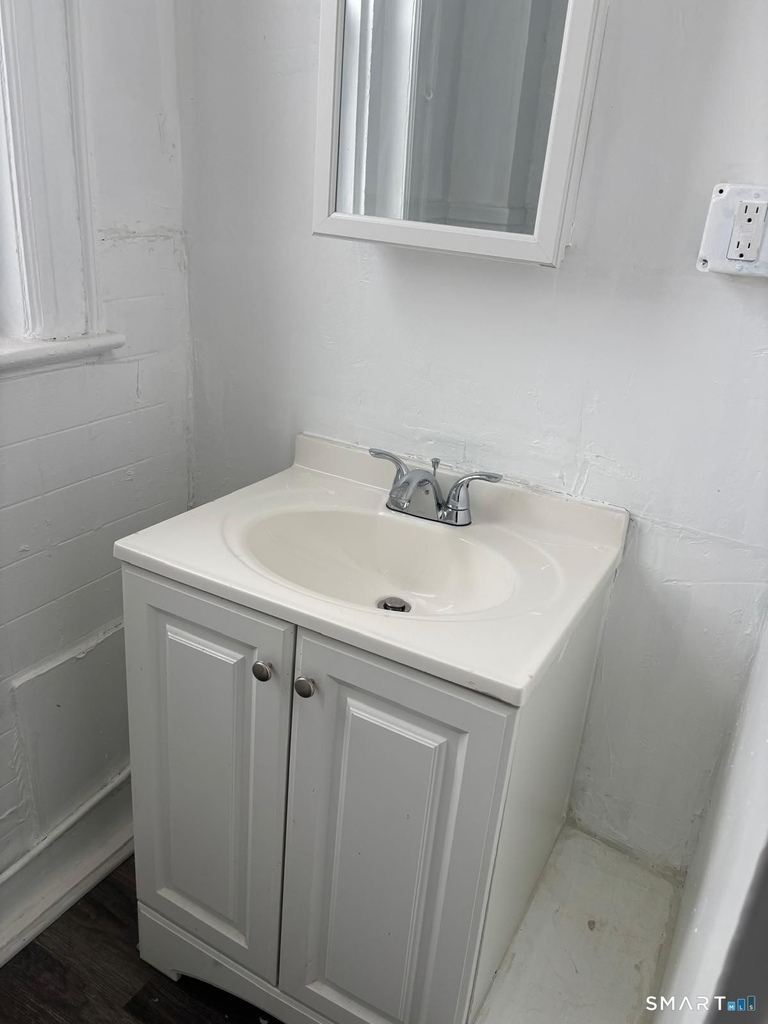 32 Pequonnock Street - Photo 3