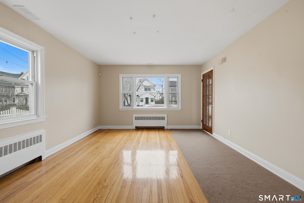 972 Capitol Avenue - Photo 3