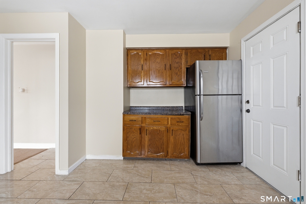 972 Capitol Avenue - Photo 9