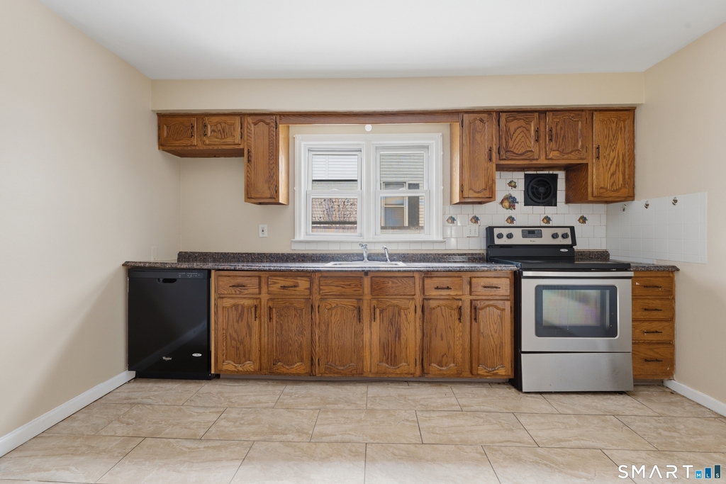 972 Capitol Avenue - Photo 6