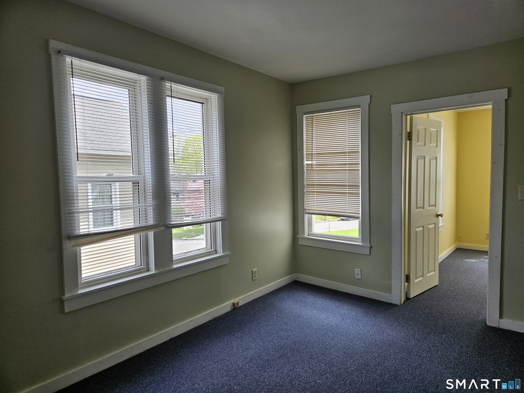 17 Lake Avenue - Photo 11