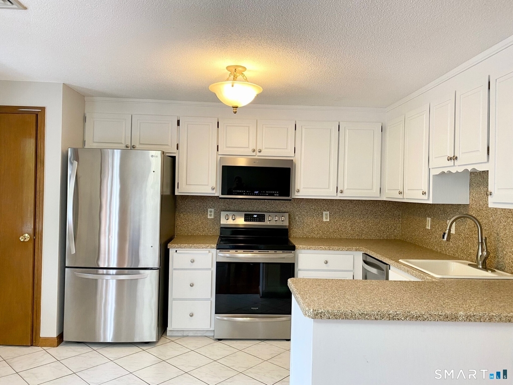139 Songbird Lane - Photo 1