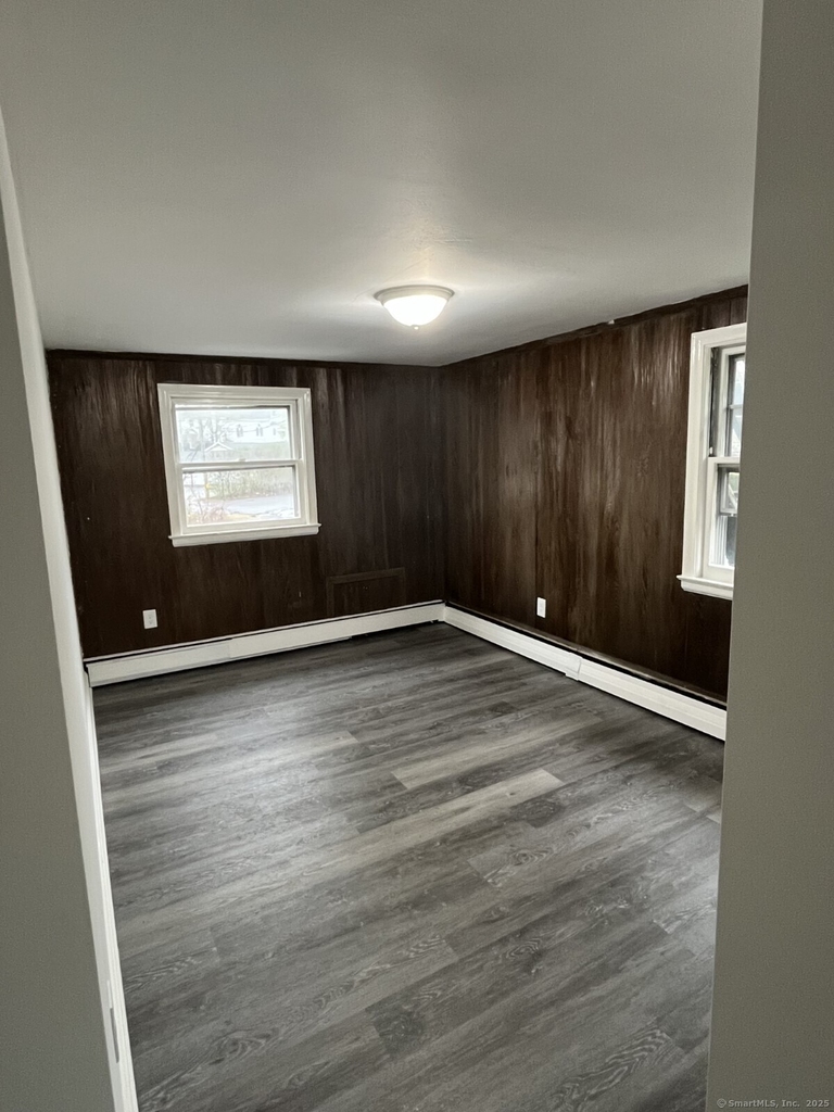 8 Burnham Street - Photo 5