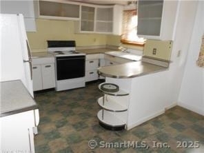 8 Burnham Street - Photo 0