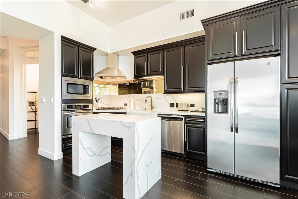 360 E Desert Inn Road - Photo 23