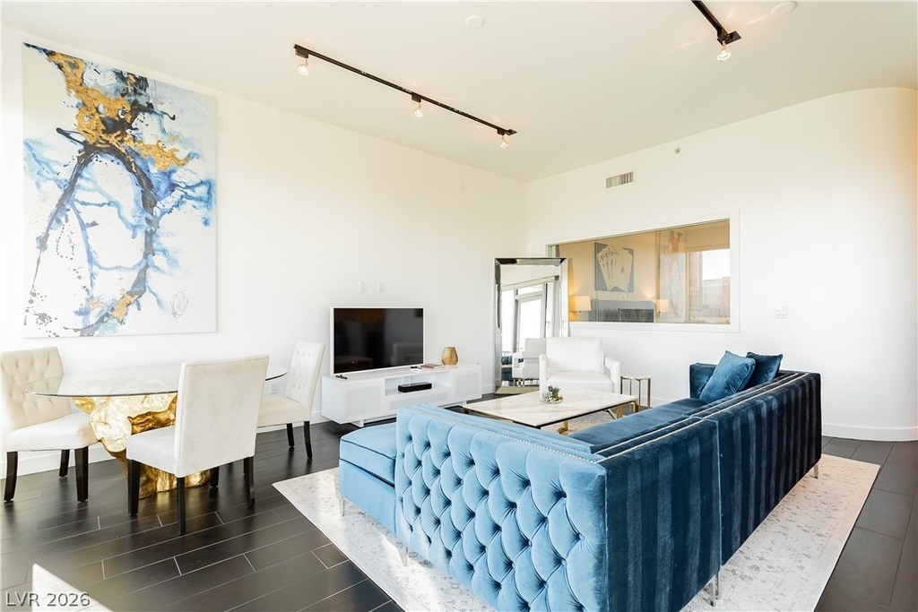 360 E Desert Inn Road - Photo 29