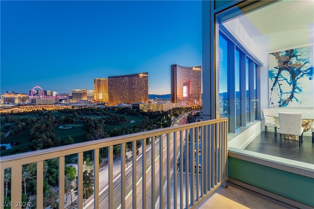 360 E Desert Inn Road - Photo 43