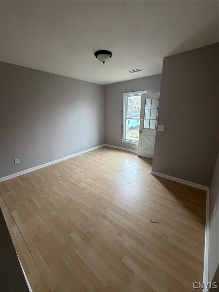 214-2 Rowland Street - Photo 2