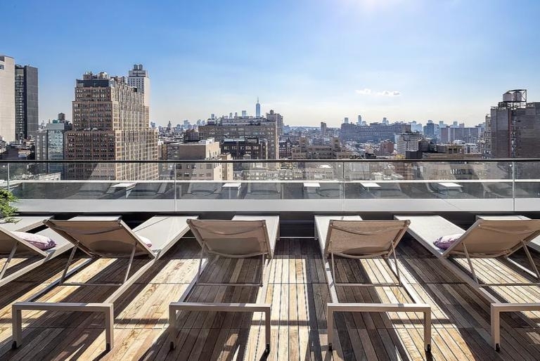 215 West 28th Street - Photo 6