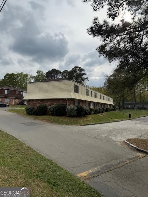 1110 W Poplar, Street - Photo 0