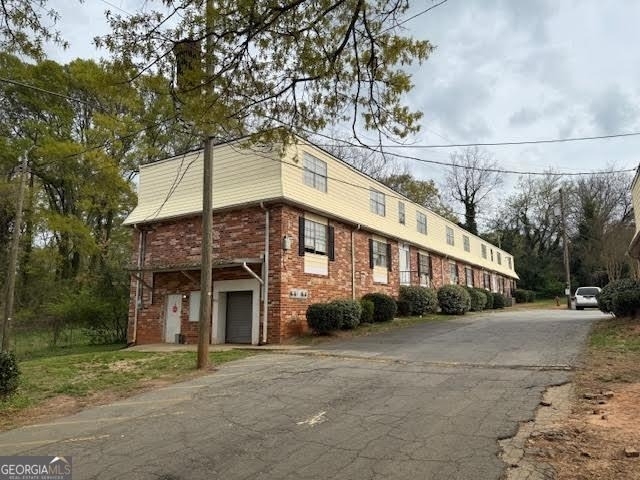 1110 W Poplar, Street - Photo 2