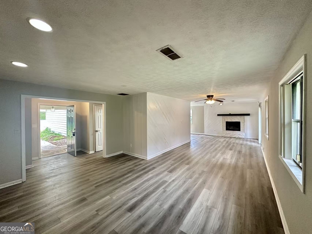 100 Lakeview Lane - Photo 7