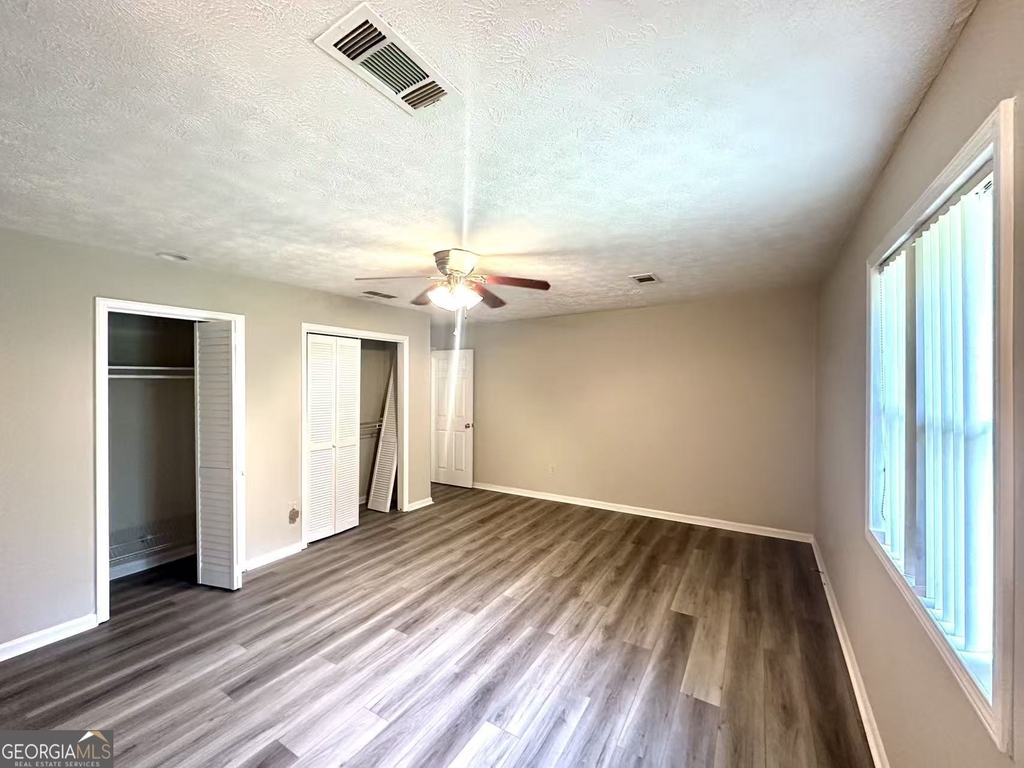 100 Lakeview Lane - Photo 17