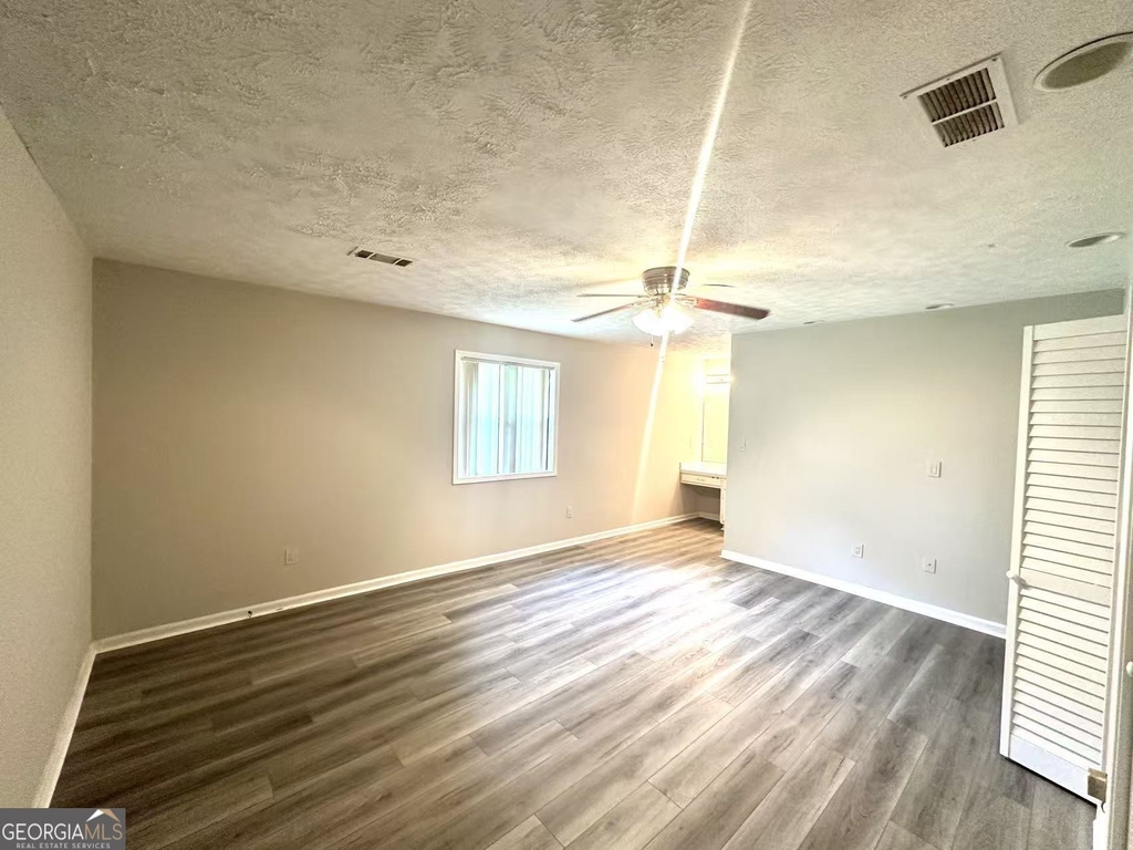 100 Lakeview Lane - Photo 15