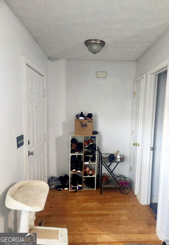 144 Blake Avenue - Photo 2