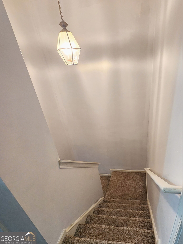 144 Blake Avenue - Photo 6