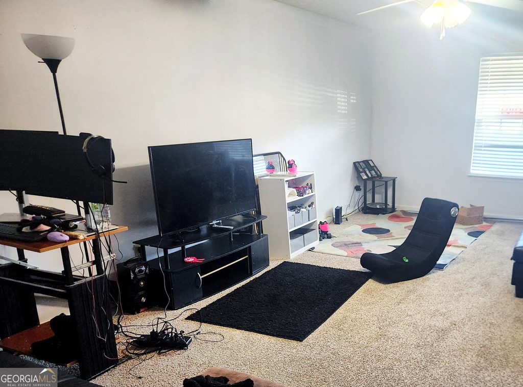 144 Blake Avenue - Photo 4